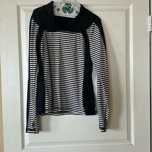 Lululemon wet, dry, warm, striped pullover RARE